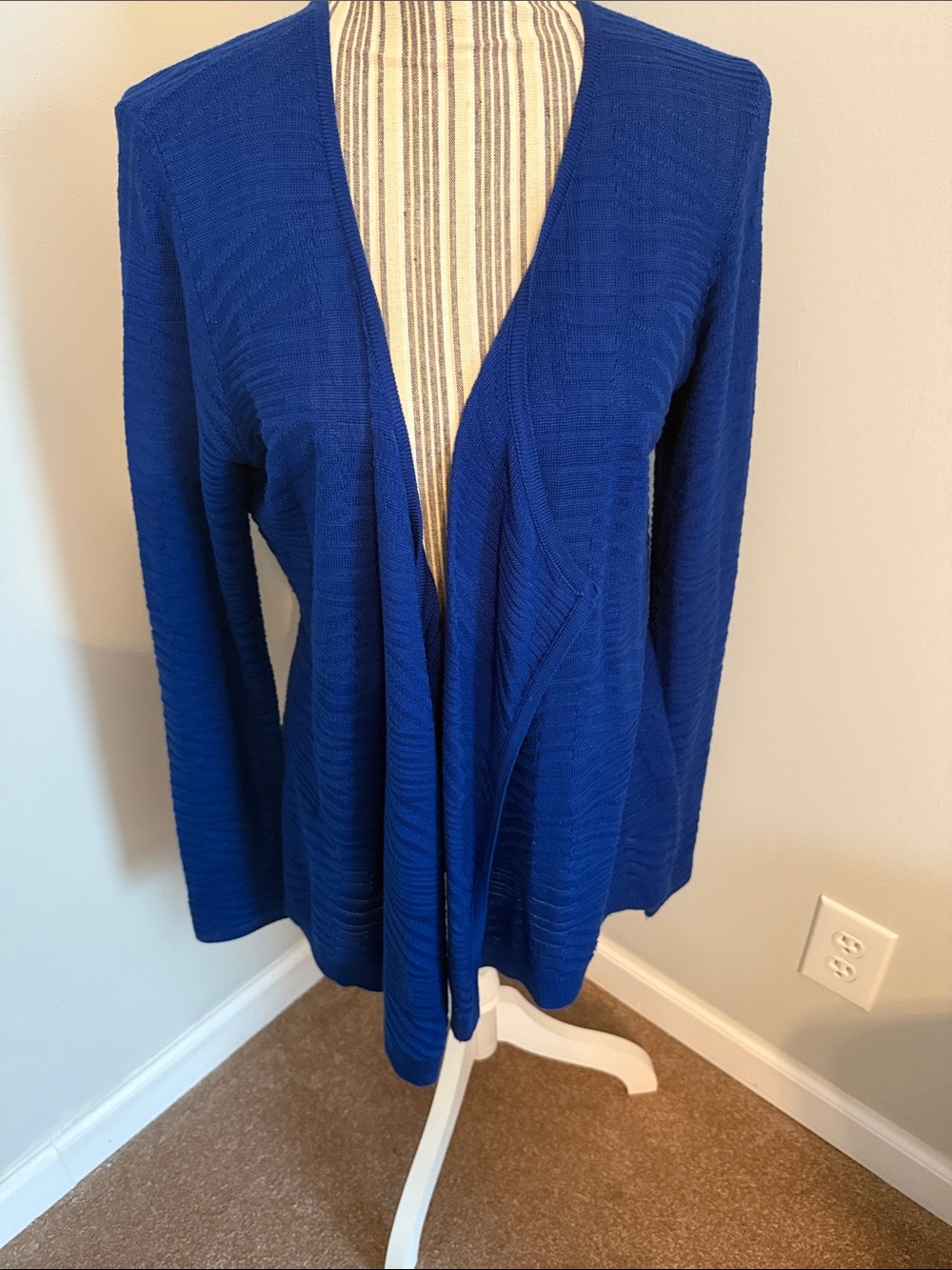 Kim Rogers Sweater Wrap Size Medium